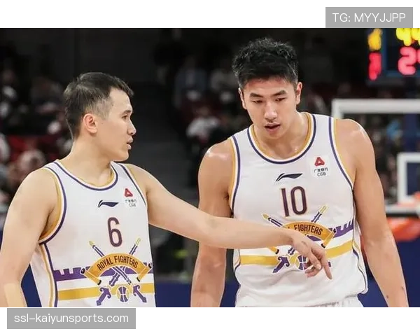 邹雨宸内线统治助北控赢下卡位战 季后赛席位争夺白热化