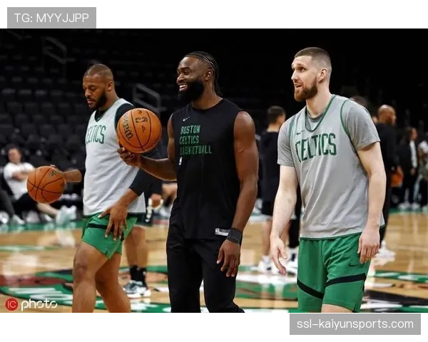 同曦马内克内线进攻效率可观 但防守端移动速度成为隐患